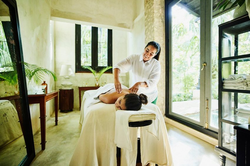 SPA-процедура в курортному салоні