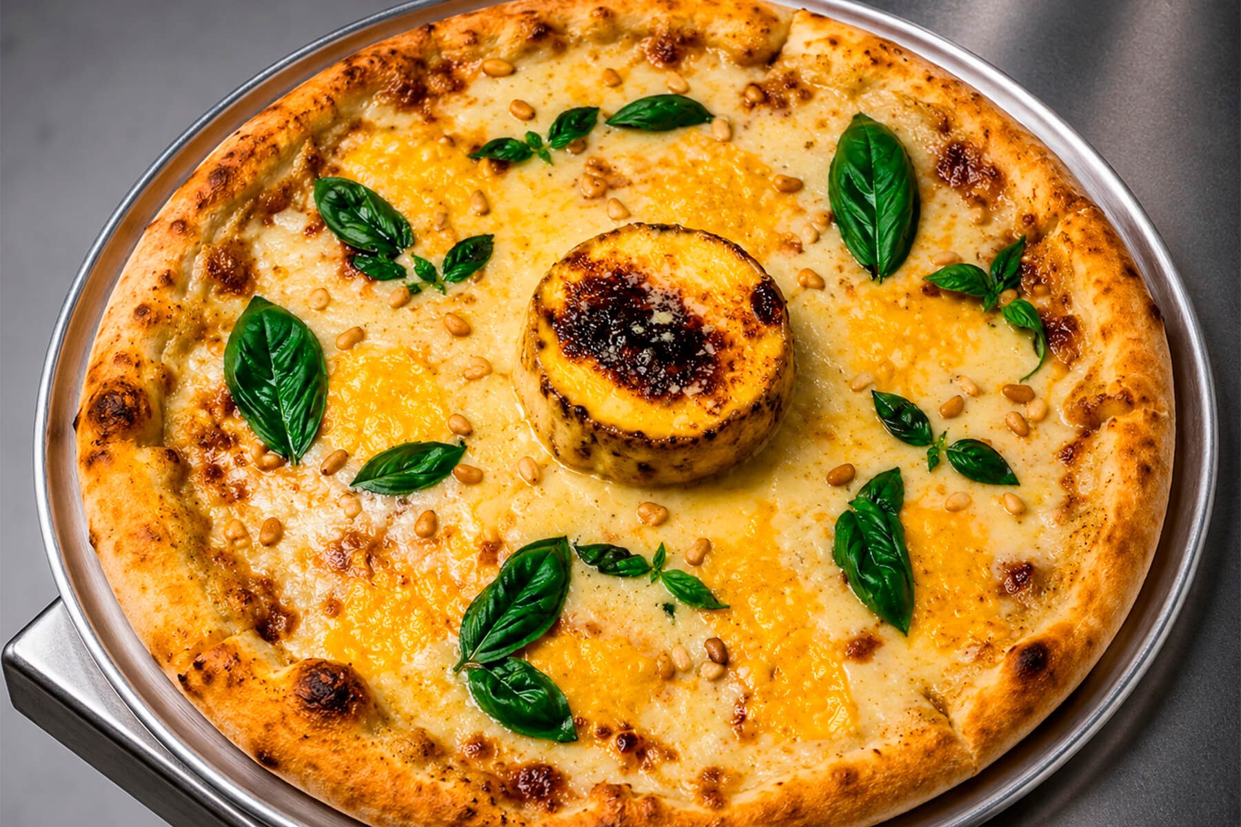 Піца Volcano lava cheese від Vilenas